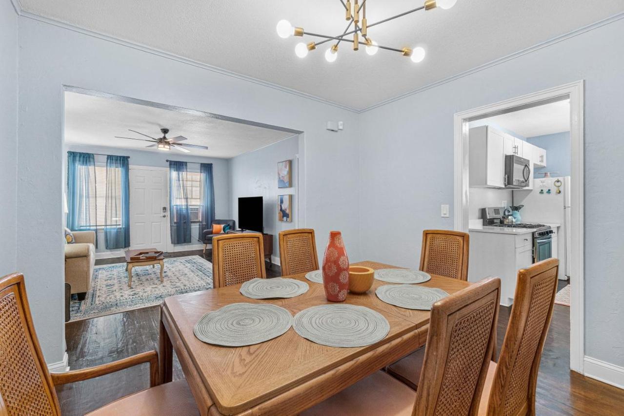 Steps To Beach & Downtown! Spacious Beach Bungalow #2 Lake Worth Beach Exterior photo