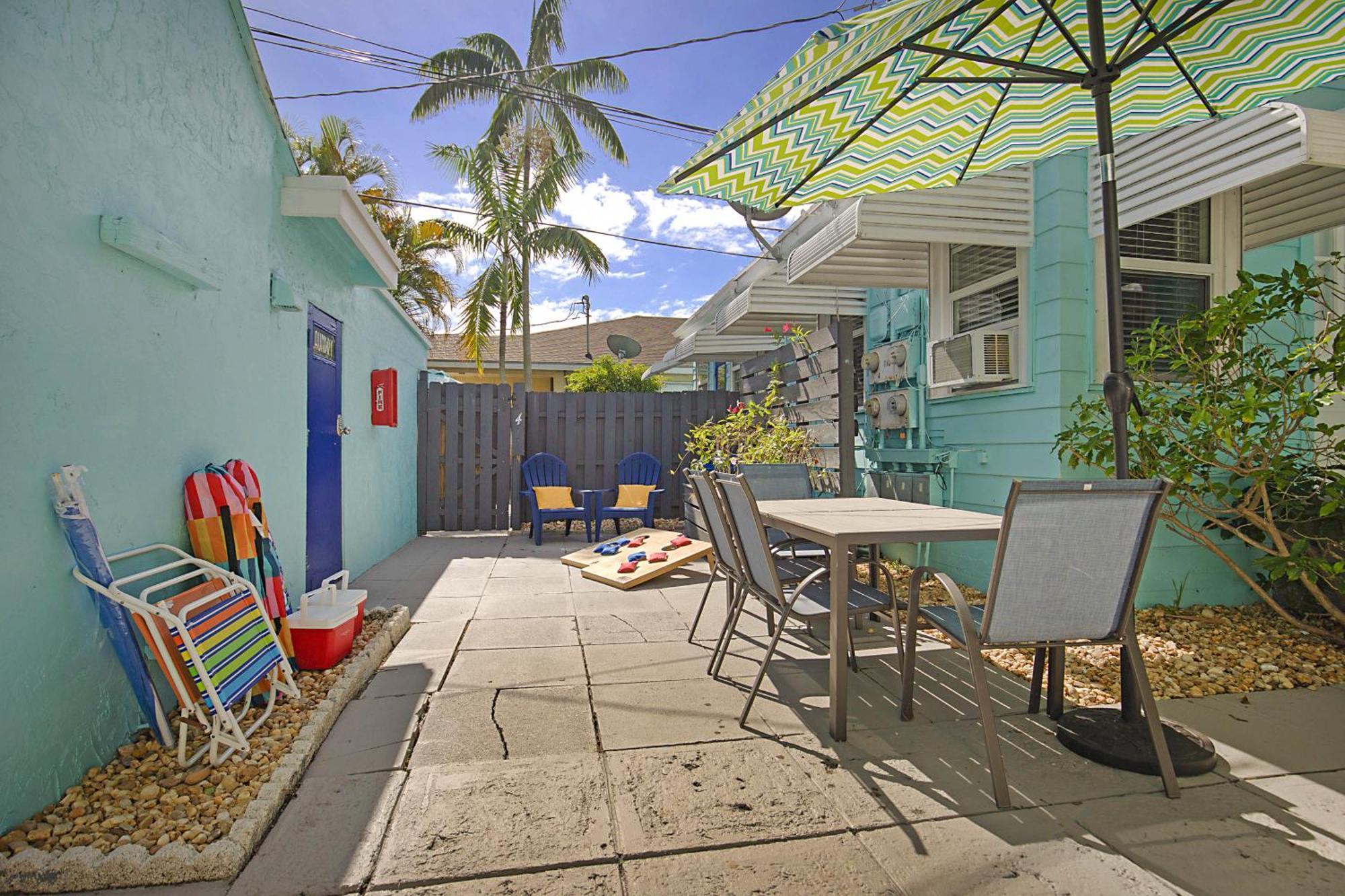 Steps To Beach & Downtown! Spacious Beach Bungalow #2 Lake Worth Beach Exterior photo